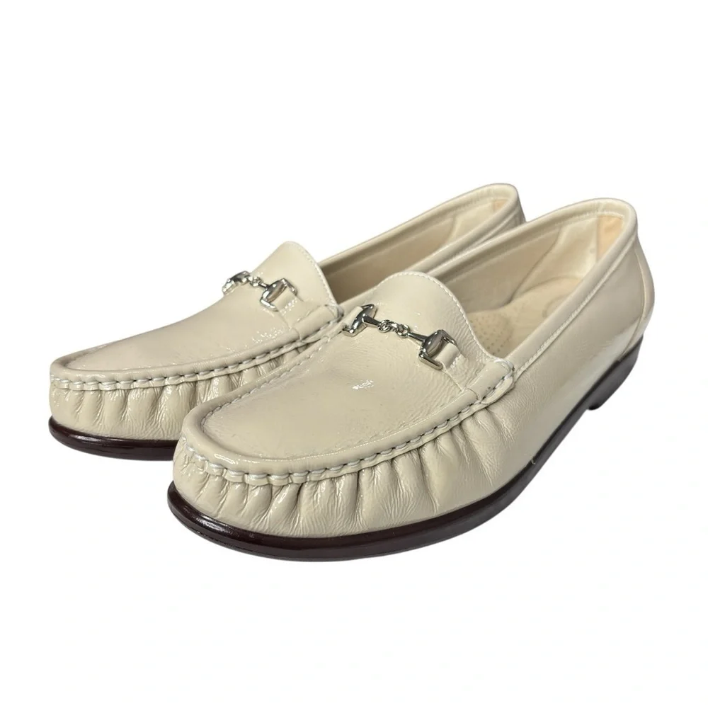 SAS Metro Loafers Womens Size 12M Beige Soft Leather Tripad Horsebit Made in USA